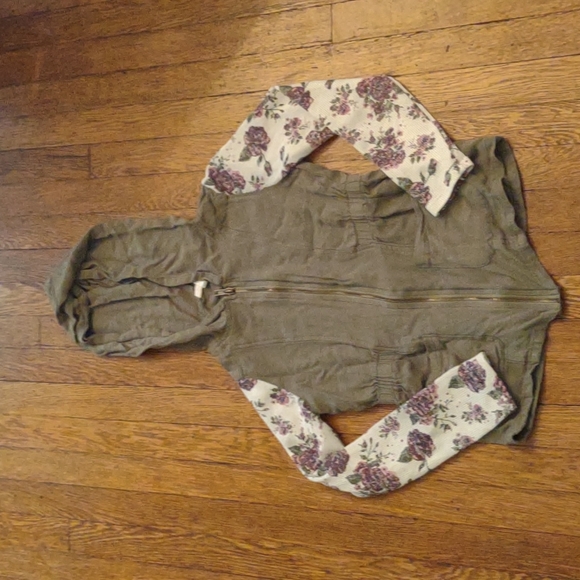 Girls 7/8 clothing Bundle - Picture 4 of 13